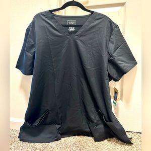 CHEROKEE -Authentic- Workwear Revolution Women’s V-Neck scrub top.